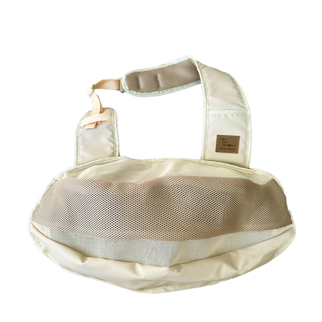 THE MOON.K Half-moon pet carrier (M size)